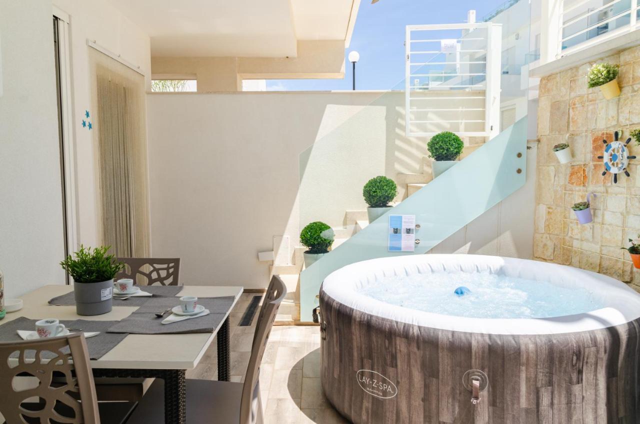 Apulialux Little Jem W Jacuzzi / 180 Steps From Sea Villa Polignano a Mare Exterior foto